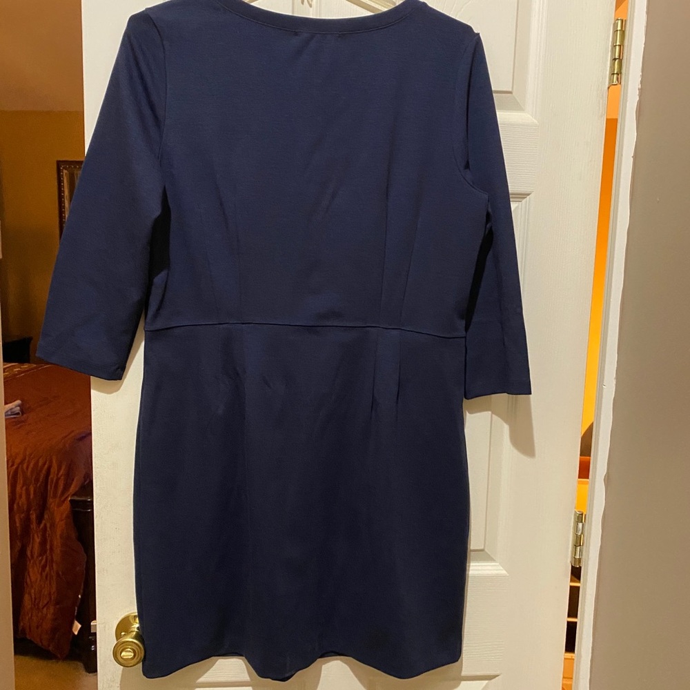 Dresses - Picture 5 of 5
